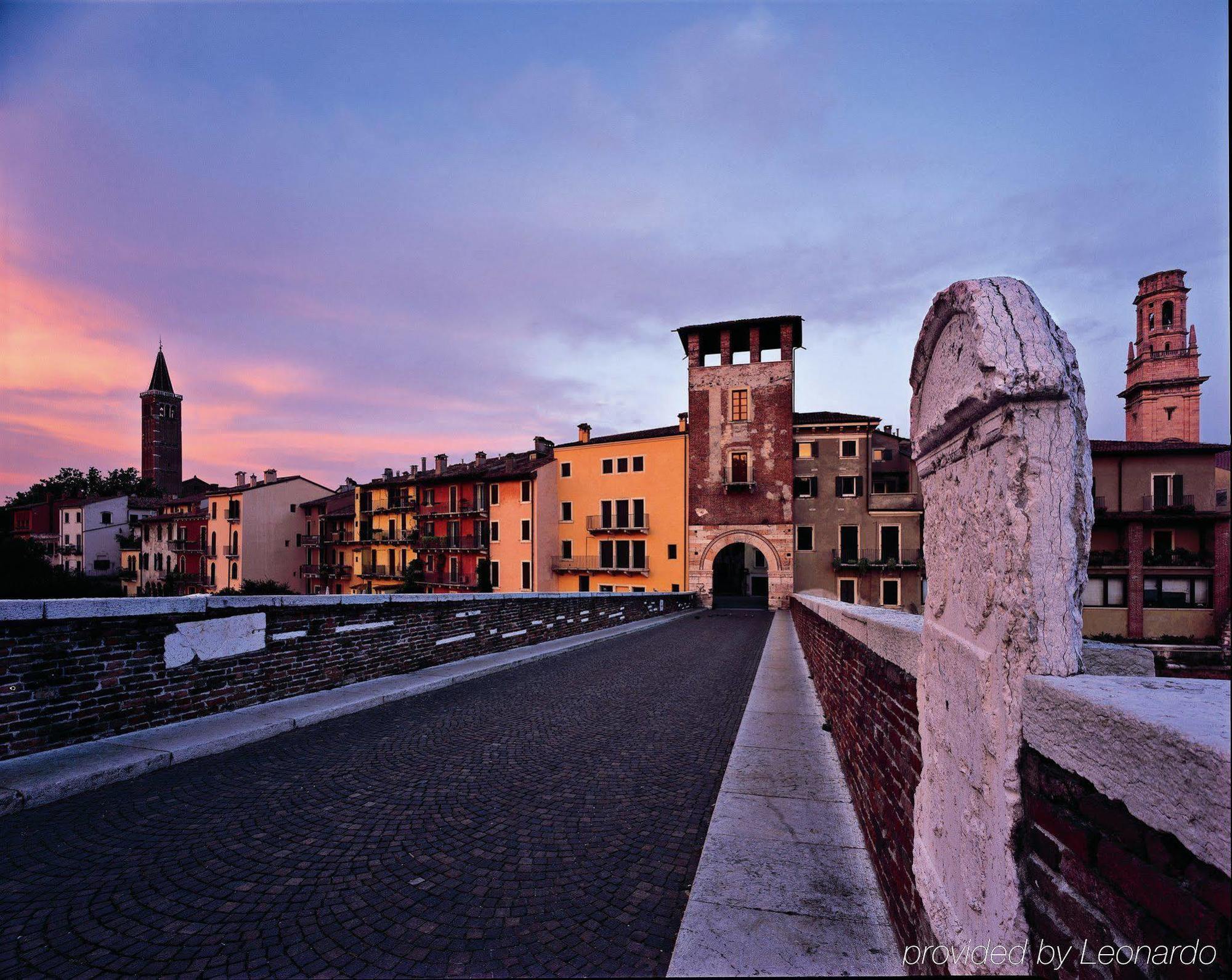 Escalus Luxury Suites Verona Exterior photo